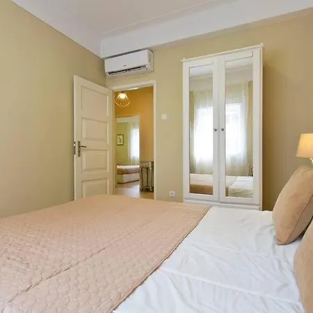 Aposentus - Serenity 1d * Πόρτο