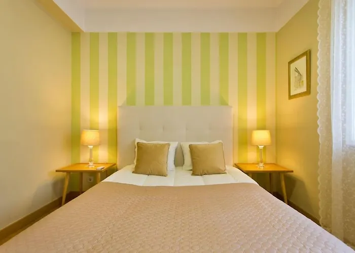 Aposentus - Serenity 1d * Πόρτο